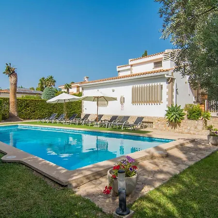 4 Bedroom Beautiful In * Pollença